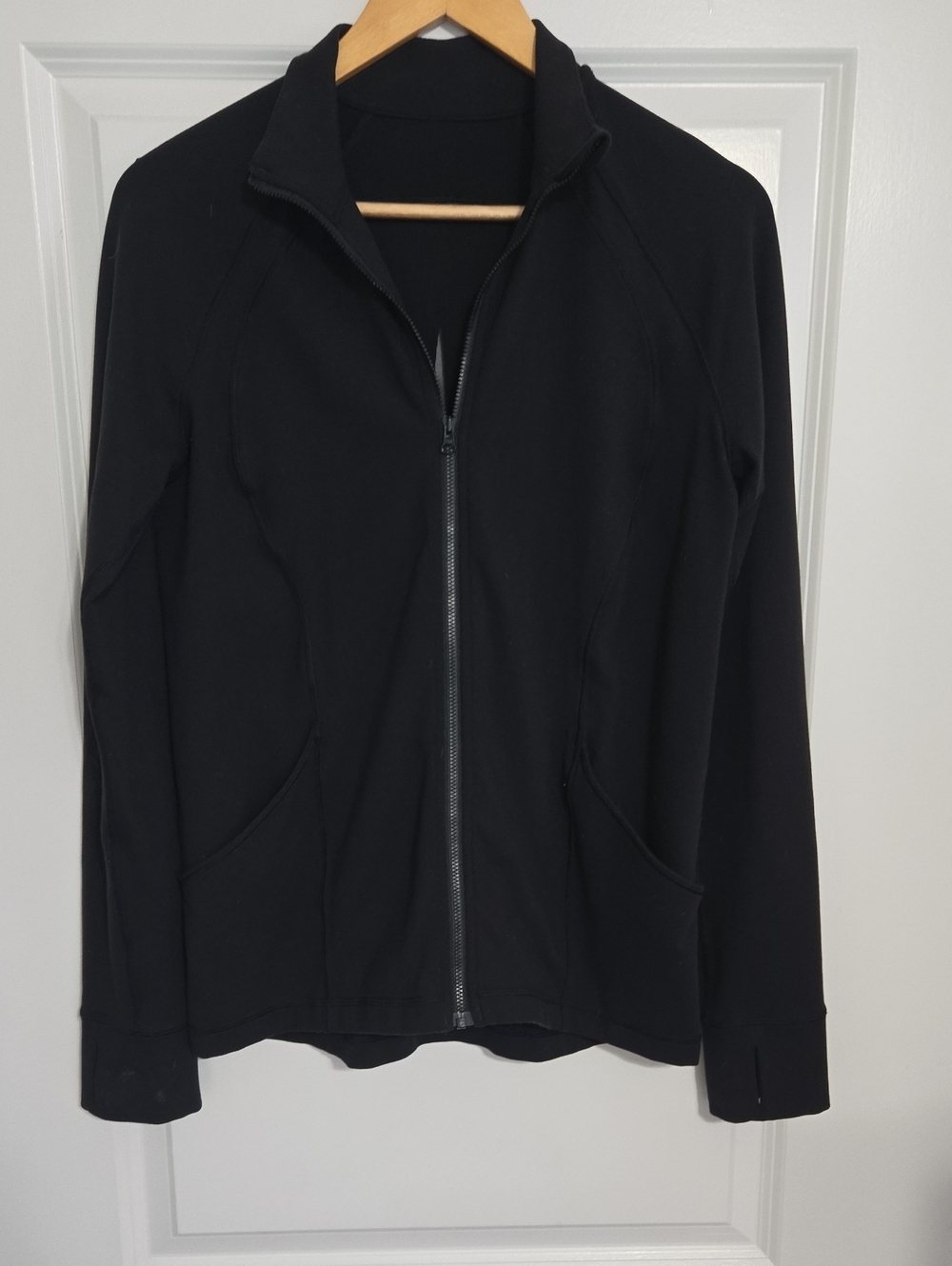LULULEMON JACKET(OLDER STYLE)